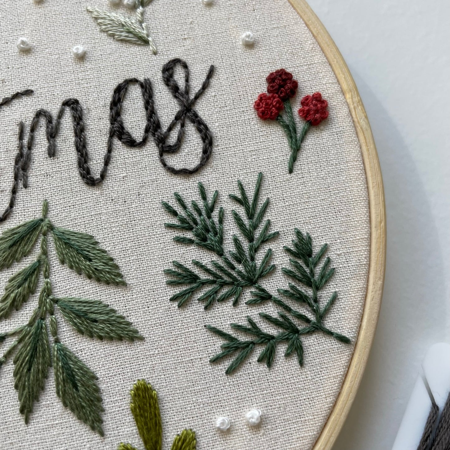 Merry Christmas Embroidery Kit